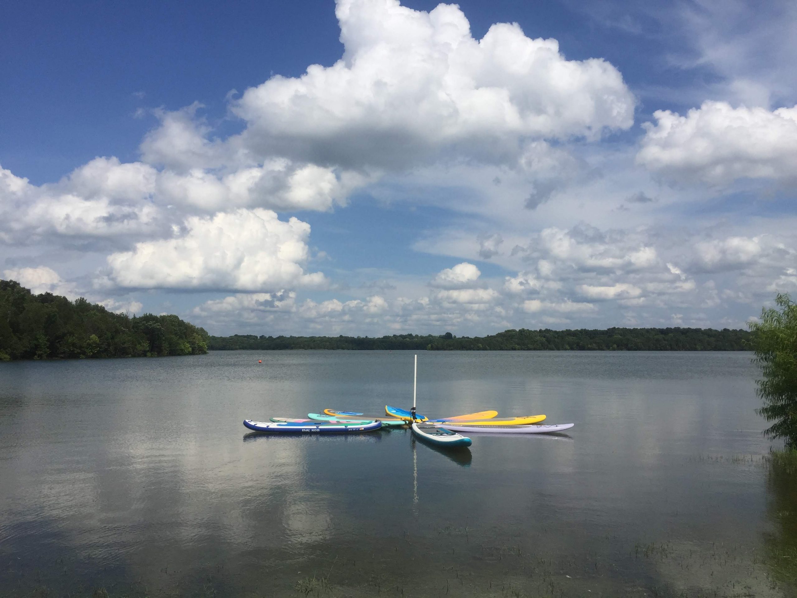 a small boat in a body of water